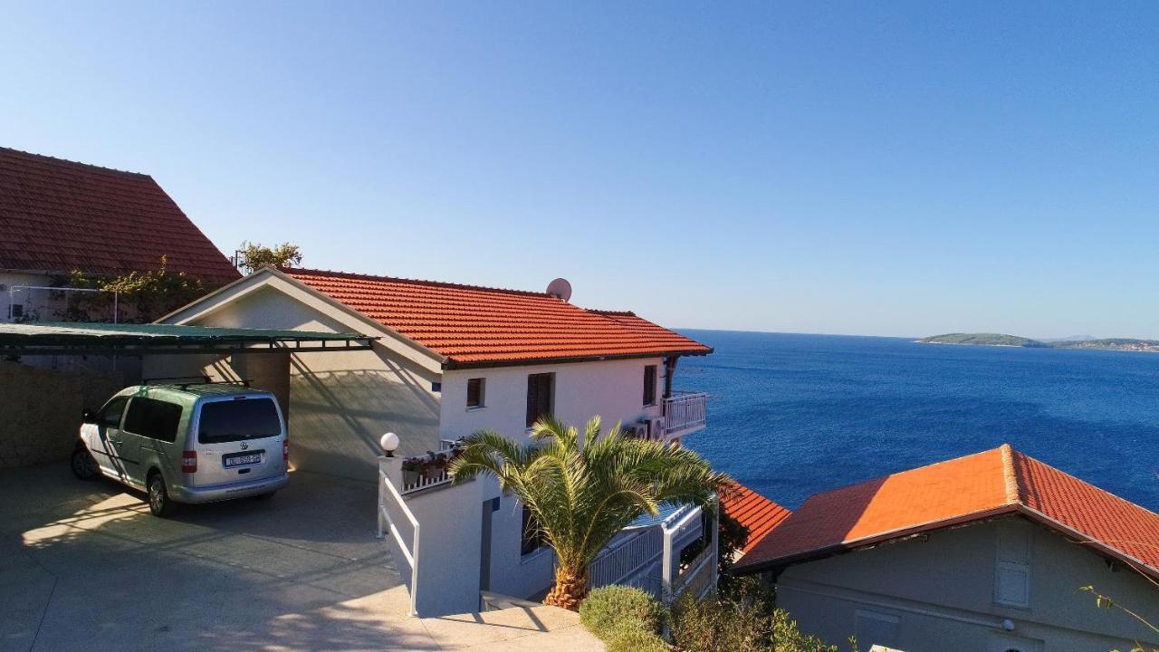 אורביץ Seaside Apartments Hrkac מראה חיצוני תמונה