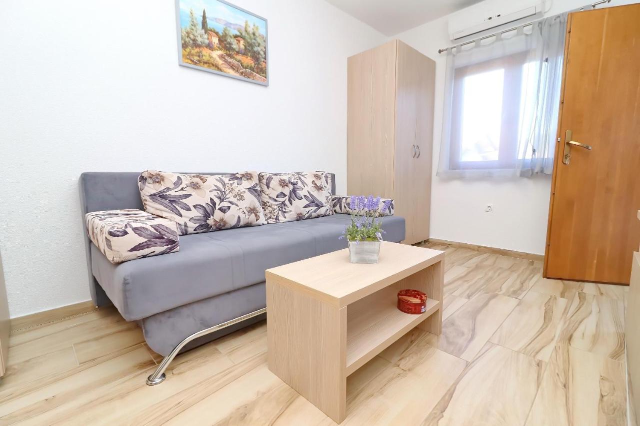 אורביץ Seaside Apartments Hrkac מראה חיצוני תמונה